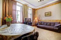трех 3 комнатная квартира посуточно в Санкт-Петербурге, аренда без посредник, Суворовский проспект 6, центр СПб